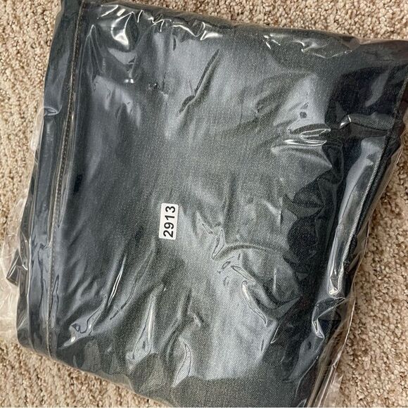 🚨 3 for $25 - FREE People Nwt Crop Jean Ella Wash - Picture 7 of 7